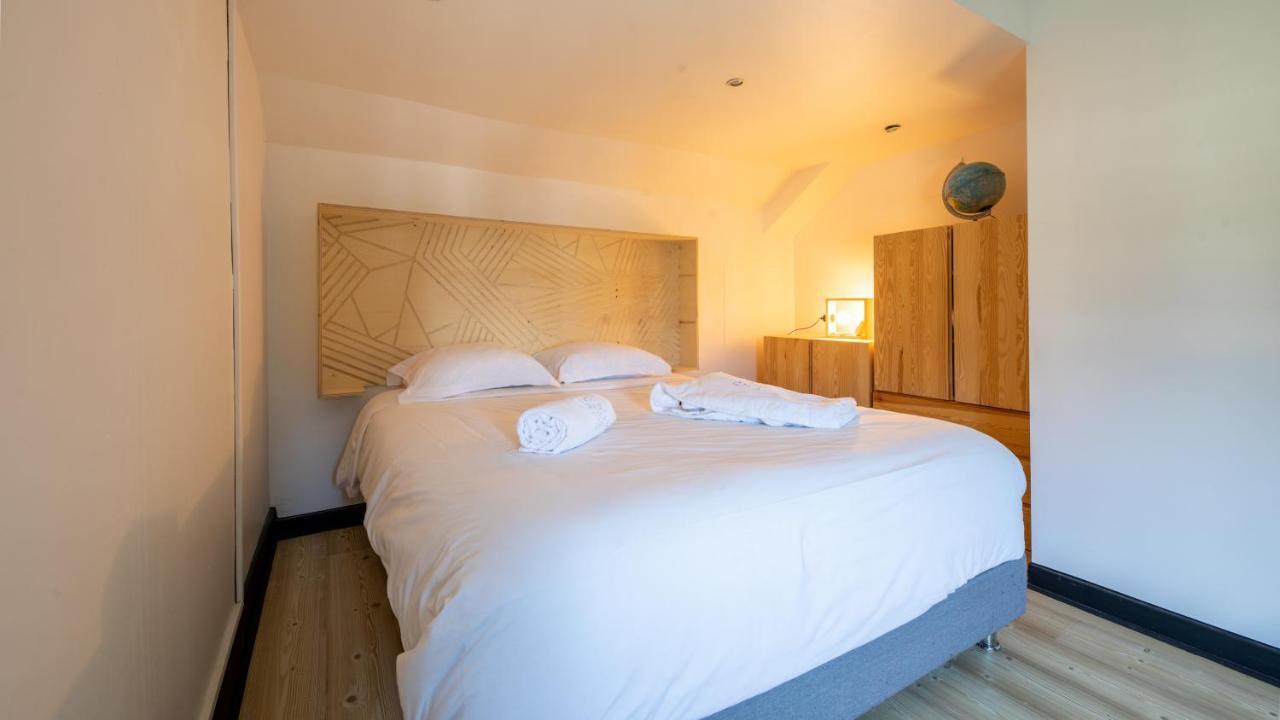 Mamie Jane Suite Deluxe Face Au Lac Tresserve 外观 照片