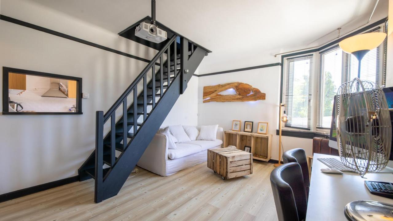 Mamie Jane Suite Deluxe Face Au Lac Tresserve 外观 照片